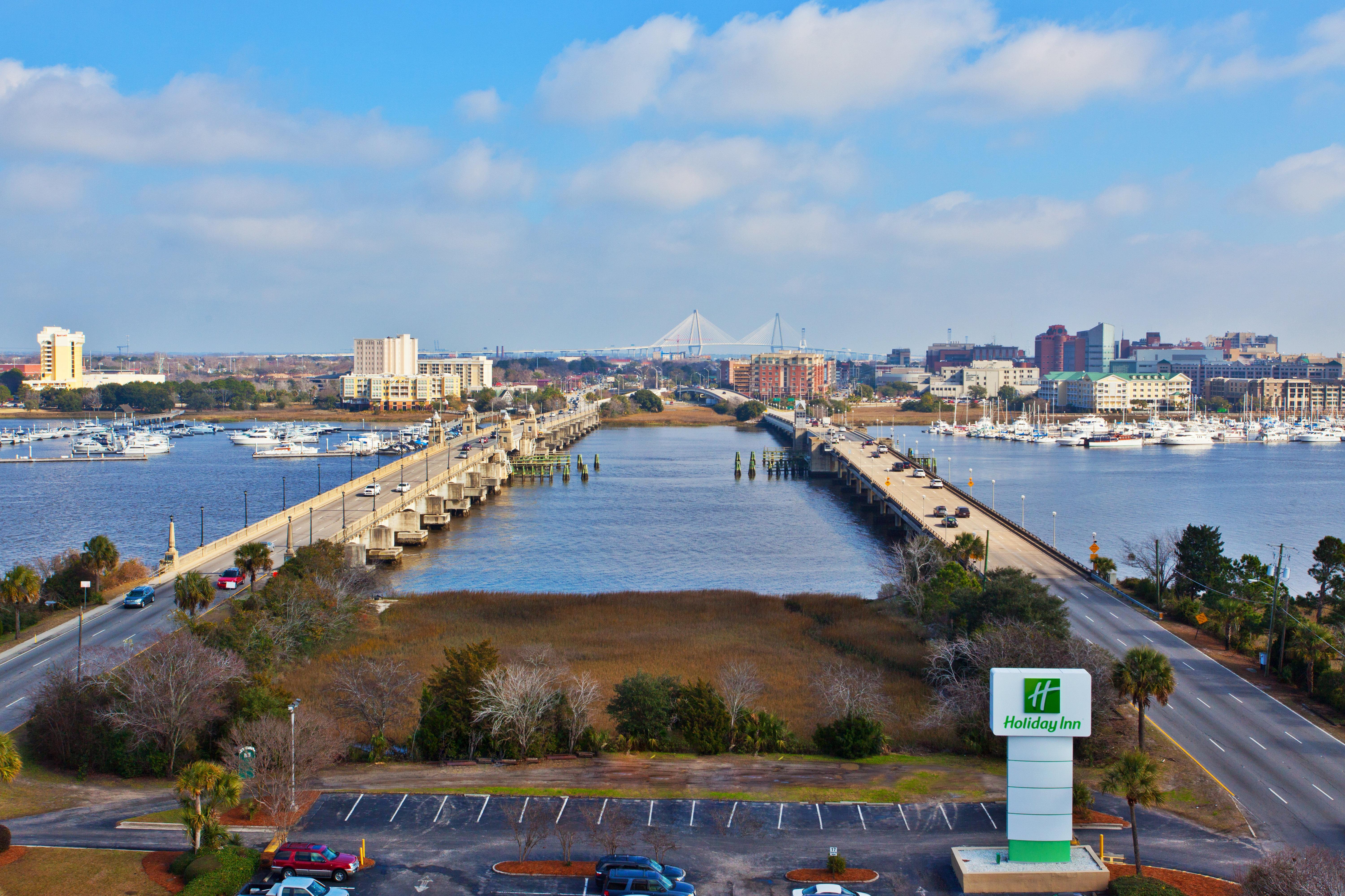 Holiday Inn Charleston-Riverview, An Ihg Hotel Exterior foto